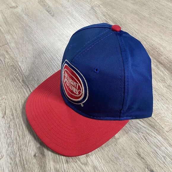Vintage Detroit Pistons Hat Snapback NBA Basketball AJD Blue Red - Picture 8 of 8